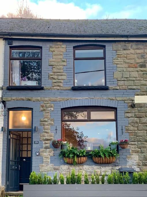 Renovated Miner'S Cottage - Family & Dog Friendly Abertillery Ngoại thất bức ảnh