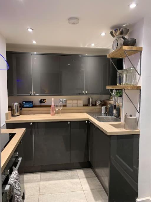 Renovated Miner'S Cottage - Family & Dog Friendly Abertillery Ngoại thất bức ảnh